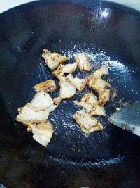 五花肉炒四季豆的做法步骤6