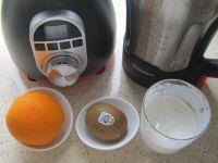 猕猴桃柳橙酸奶的做法步骤1