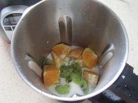 猕猴桃柳橙酸奶的做法步骤3