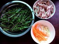 气豆角炒肚丝的做法步骤1