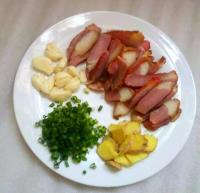 炒三湘腊肉的做法步骤1